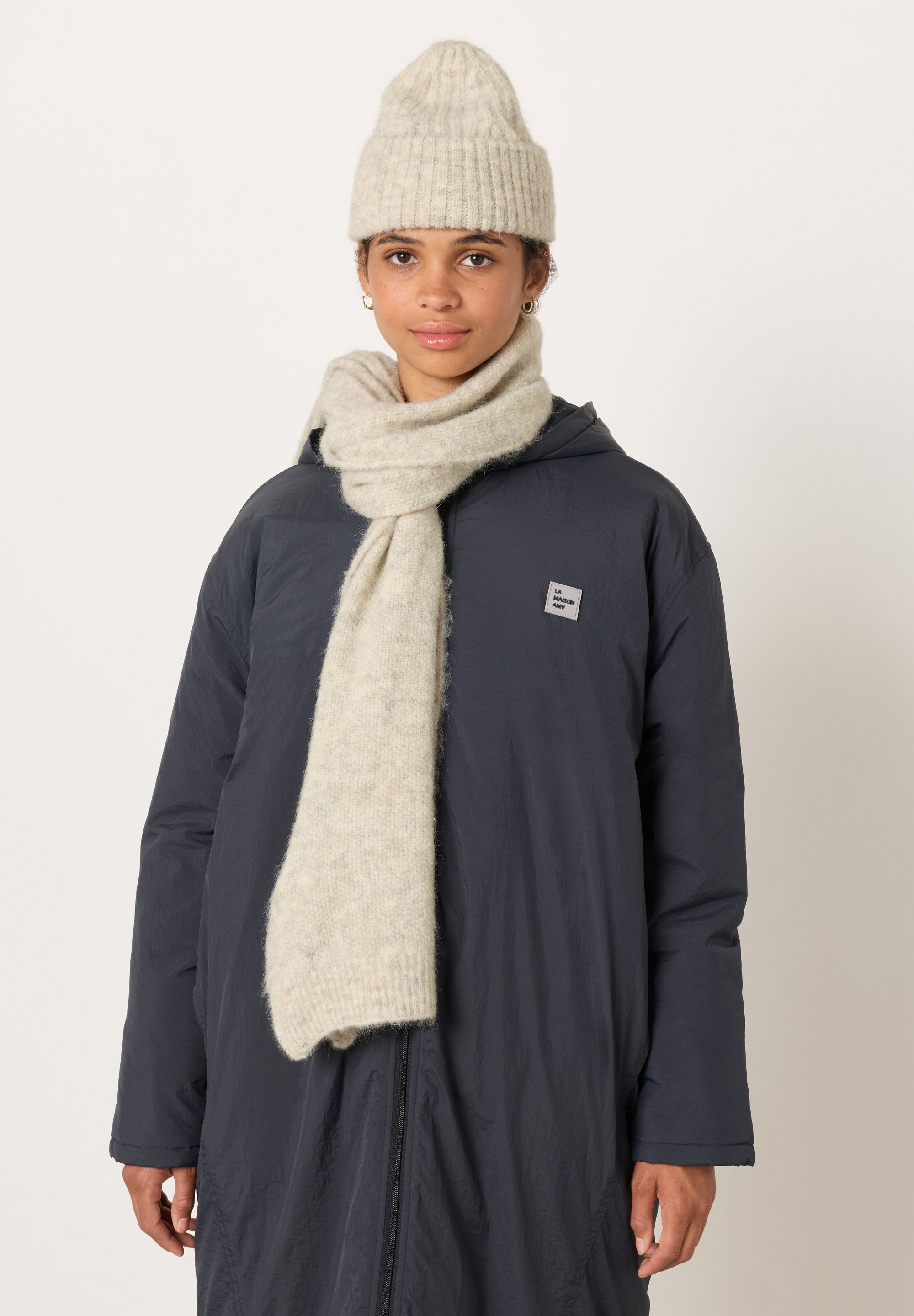 UGG® Muts en Sjaal Set Lichtgrijs collectie