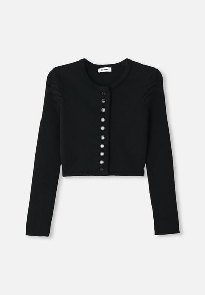 Must have must to be helper black cropitud cardigan, with long sleeves, round neck and round black buttons on front.