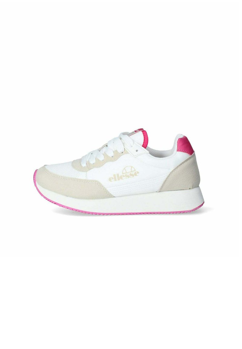 Sneaker bianco e beige con accenti rosa; i materiali includono rete e suede; presenta una punta rotonda e una suola testurizzata per una migliore aderenza.