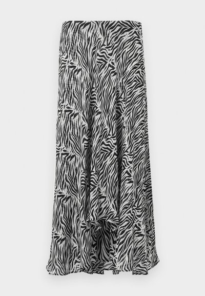 Schwarz-weiß gestreifter Midirock im Zebra-Print mit einem fließenden, asymmetrischen Saum aus leichtem Stoff.