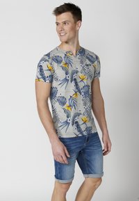Koroshi SHORT SLEEVE - Nyomott mintás póló - kaki   khaki