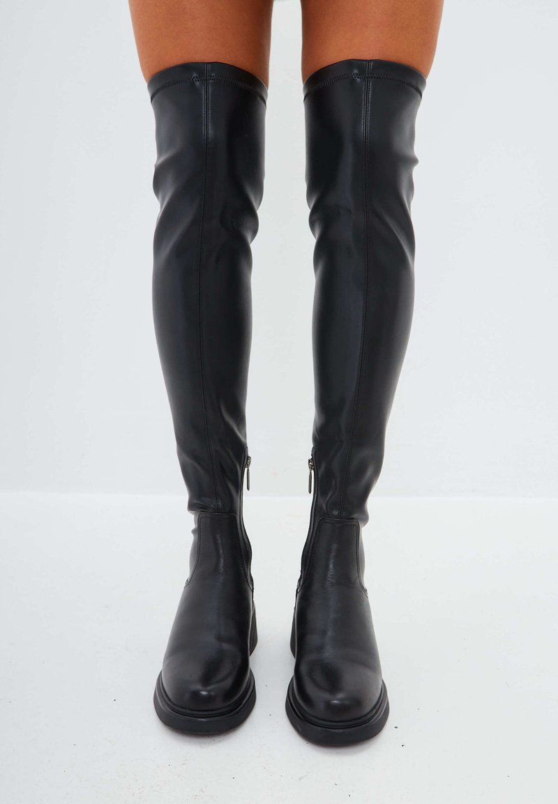 Cesare Gaspari Botas mosqueteras - black