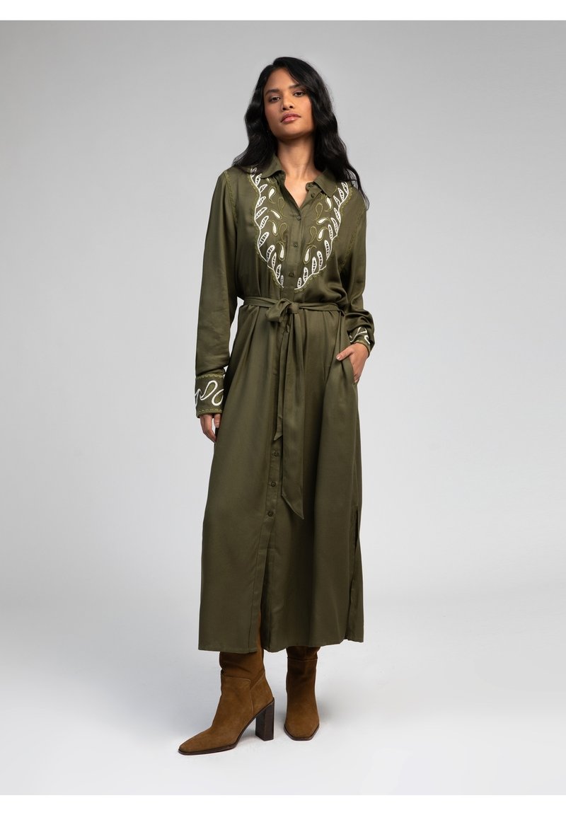 AN'GE Robe longue - olive