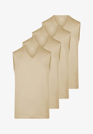 Vier beige ärmellose V-Ausschnitt-Unterhemden gestapelt, die identische Vorderansichten zeigen, mit sichtbaren Markenetiketten im Nackenbereich.