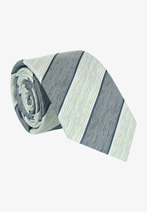 Gewebte Krawatte mit einer verdrehten Musterung. Besitzt grüne, weiße und marineblaue Streifen. Hergestellt aus strukturiertem Stoff und läuft spitz zu.