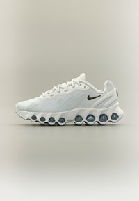 Ikke valgt, platinum-coloured tint/volt tint/aura