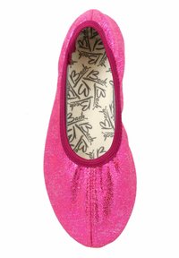 Roze glitter ballet flats met een zachte, elastische bovenkant, ronde neus en een textuur-inlegzool met een logo-print. Ontworpen voor casual gebruik.