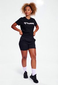 Hummel GO 2 0 LOGO S/S - T-shirts print - black