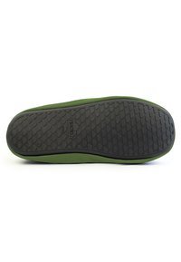 Nuvola Pantuflas - military green