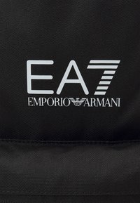EA7 Emporio Armani ZAINO UNISEX czarny