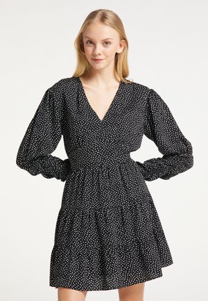 MYMO ESHA - Rochie de zi - schwarz weiss