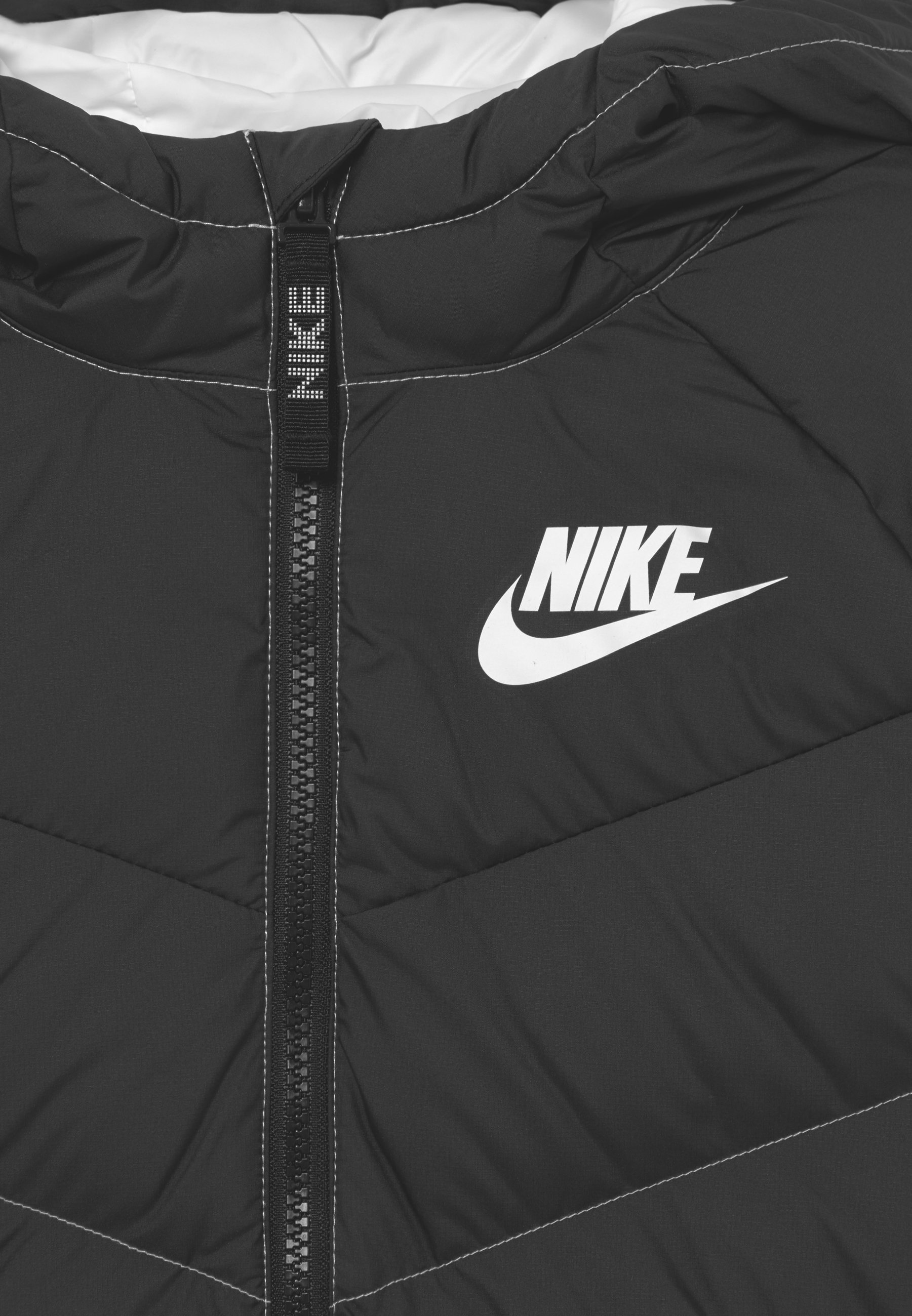 nike padded winter jacket