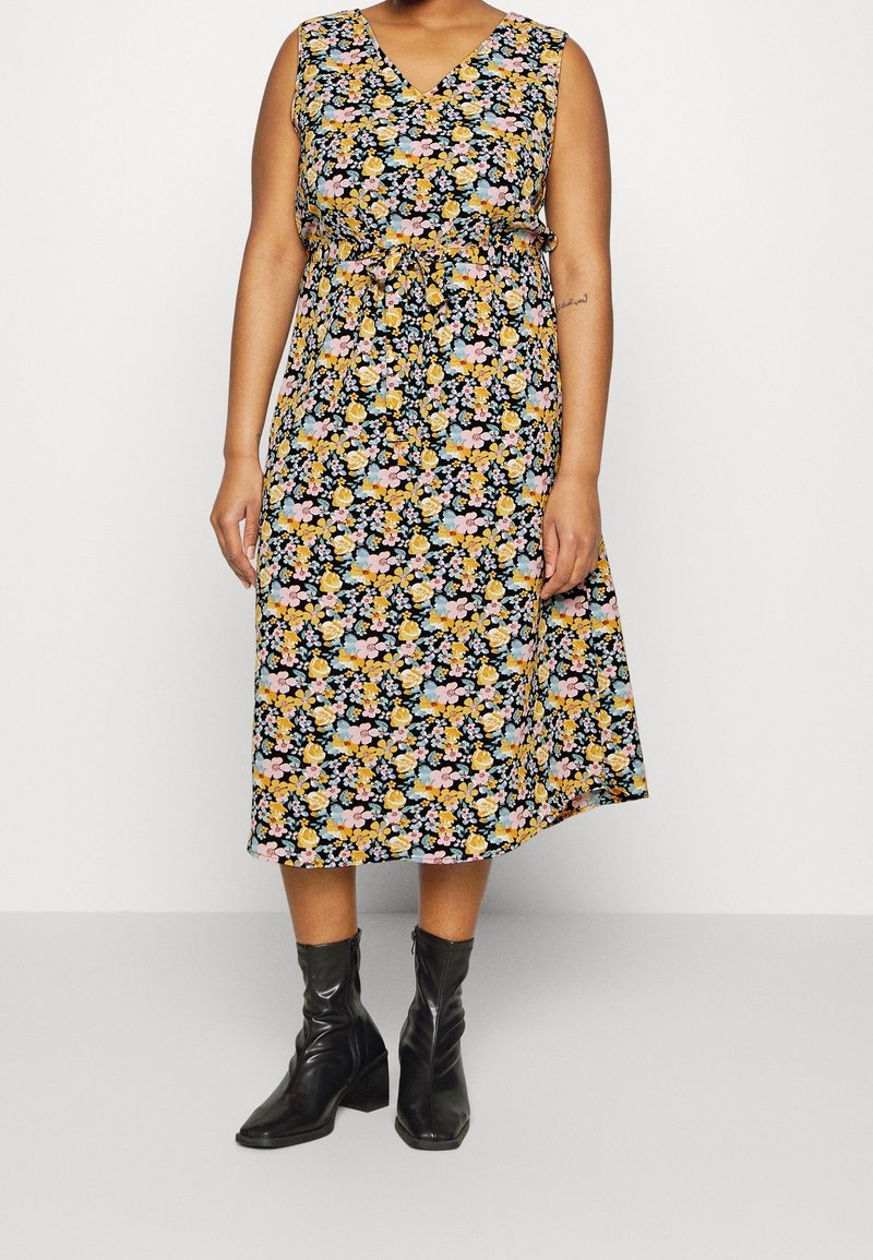 ONLY Carmakoma Denní šaty - black