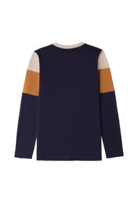 Marineblaues Langarmshirt mit farblich abgesetzten Schultern in Beige, Creme und Senfgelb. Weicher Stoff, Rundhalsausschnitt und gerader Saum.