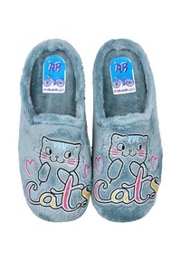 Zapatillas suaves de color azul con caras de gatos de dibujos animados, corazones rosa y la palabra "gatos" en letras coloridas en la parte frontal.