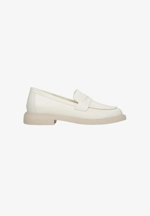 Witte leren loafers met een ronde neus en een kleine blokhak. Voorzien van een gestikt banddetail en een gladde textuur. Lichtbeige zool.