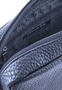 Armani Exchange Trousse - blu