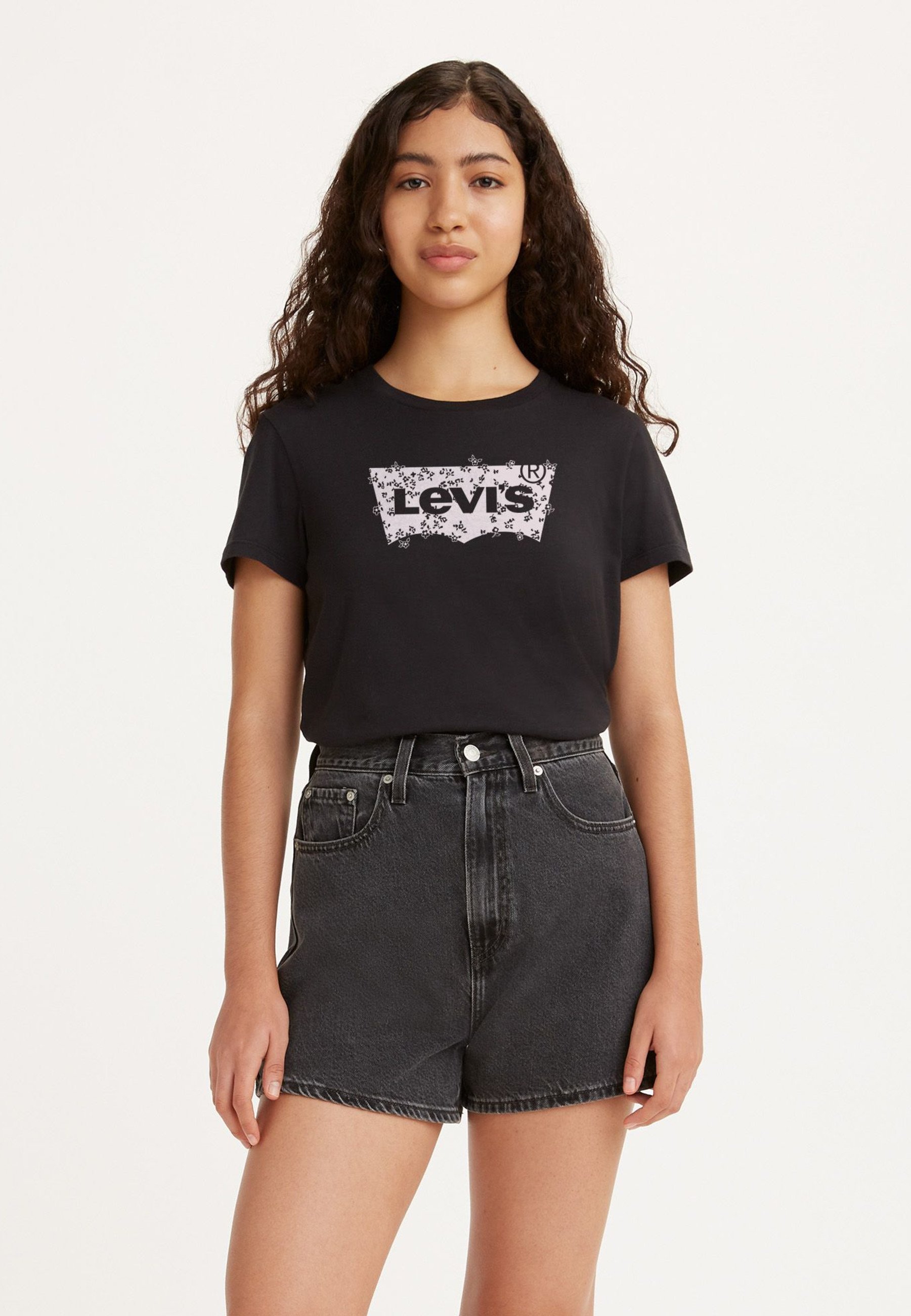 T Shirt Camiseta Levis Negra Y Dorada Levi's® THE PERFECT TEE