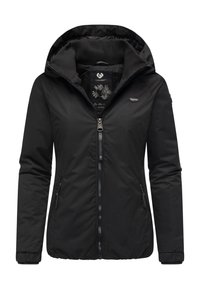 Črna podložena jakna s kapuco, z zadrgo, dvema stranskima žepoma in elastičnimi manšetami. Gladek material z nežnim cvetličnim podstavkom.