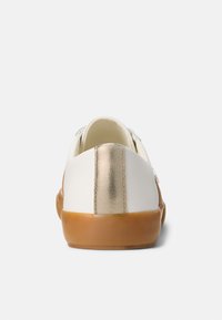 Lauren Ralph Lauren JANSON II LEATHER TRAINER - Matalavartiset tennarit - snow white/twilight/buff