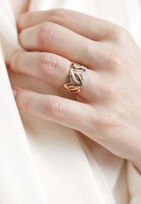 Yvonne Leon BAGUE MAILLE CŒUR - Sormus - white gold/pink gold/yellow gold