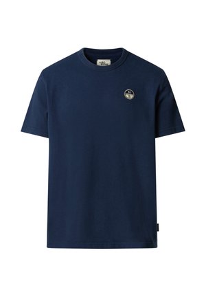 T-shirt blu navy a maniche corte con scollo rotondo e piccolo logo circolare North Sails sul petto a sinistra.