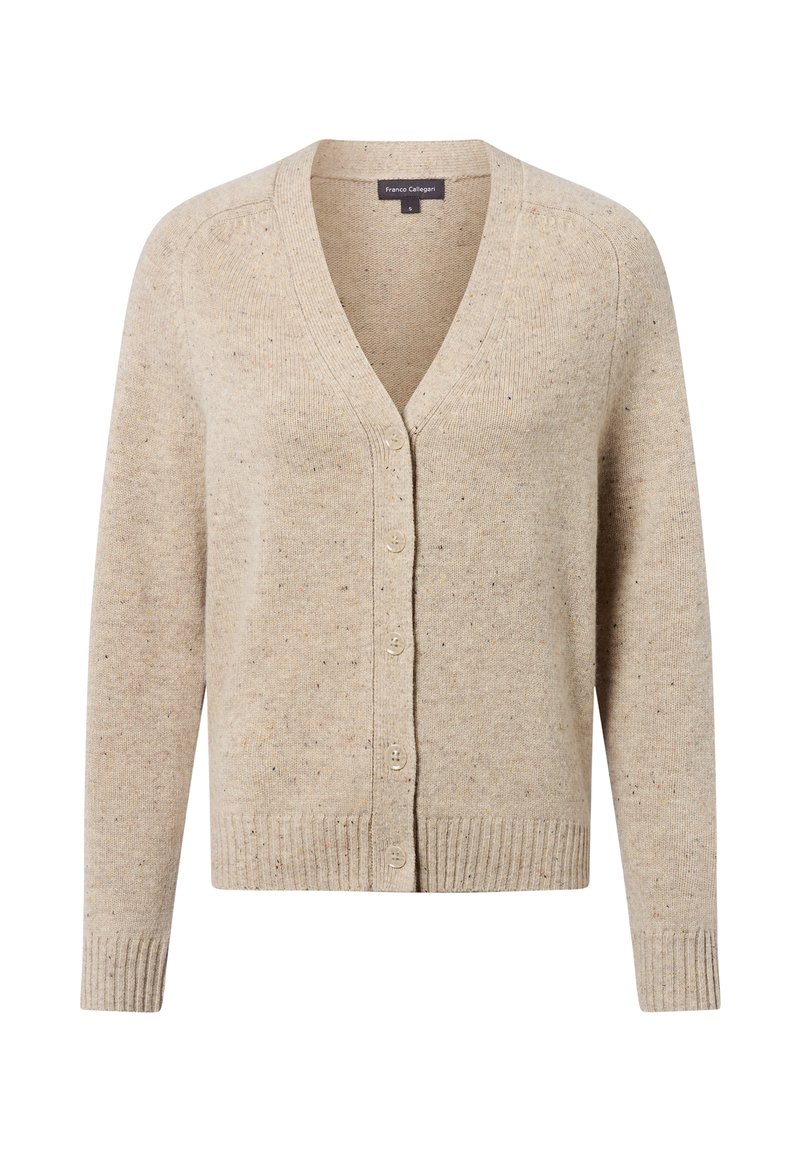 Beige gestrickte Strickjacke mit V-Ausschnitt, langen Ärmeln und Knopfverschluss. Mit gerippten Bündchen und Saum sowie einer subtil gesprenkelten Textur.