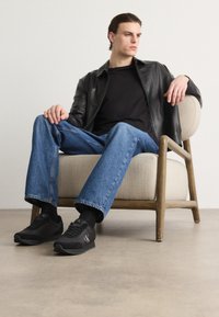 Calvin Klein Jeans RETRO RUNNER ICONIC - Tenisice - triple black