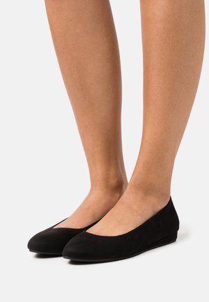 Ballet pumps - black