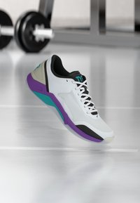 Δεν επιλέχθηκε, white/grape
