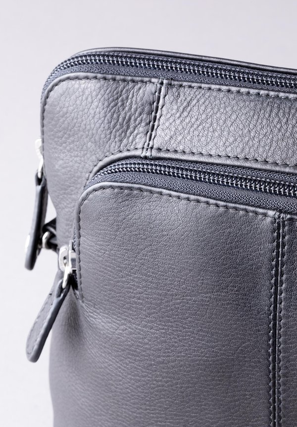 RAVEN - Cross body bag3