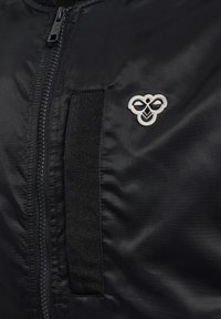 Hummel UNISEX - Bomberjacka - black