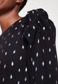 Pepe Jeans Vardagsklänning - black