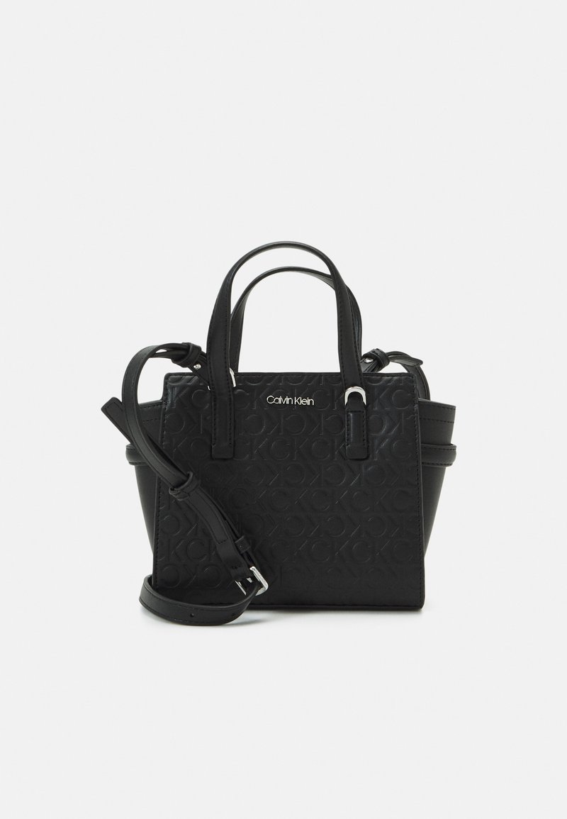 Calvin Klein MUST MINI TOTE EMBOSSED Borsa a tracolla black/nero