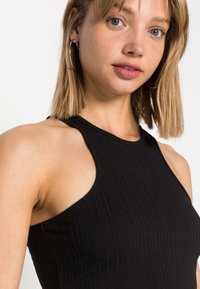 Monki 2 PACK - Top - beige