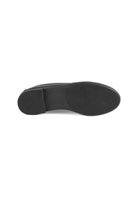 Schwarze Gummisohle mit strukturierten Oberflächen, flachem Design und leichtem Absatz. Glatte Kanten und ein minimalistisches Profil sind deutlich erkennbar.