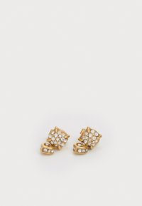 Gouden studs met ronde clusters van heldere rhinestones, verfraaid met gekrulde metalen details. Glanzende afwerking, modern ontwerp.