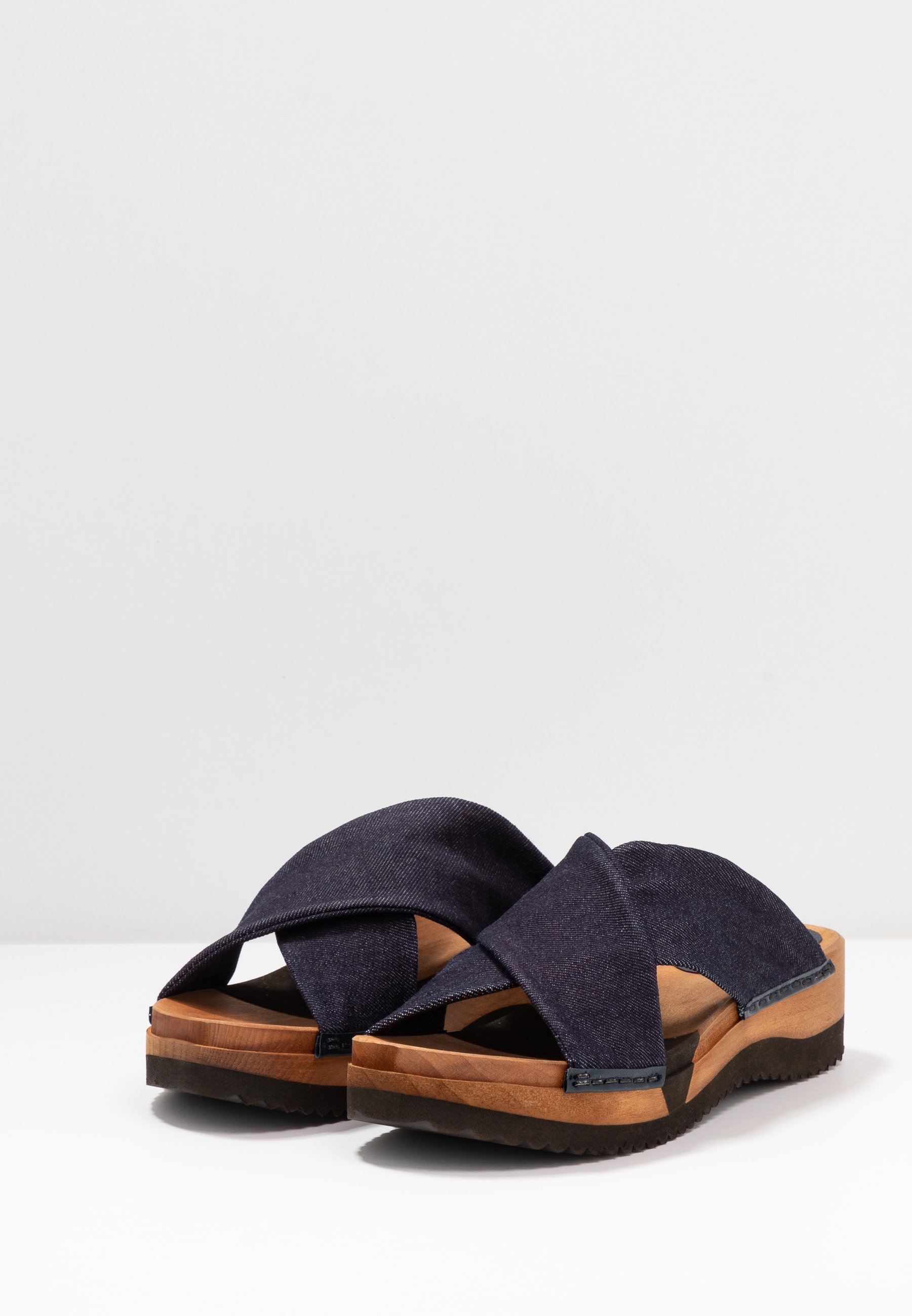 Sanita TILKA SPORT FLEX Tresko navy Zalando.no Sanita TILKA SPORT FLEX Tresko navy Zalando.no