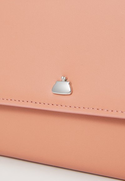 WEEKEND MaxMara PEGASO - Cross body bag - pink