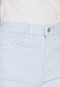 Esprit Vaqueros rectos - light blue