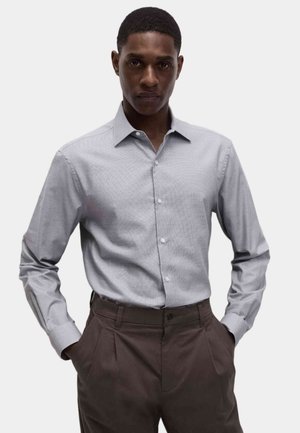 REGULAR FIT EASY IRON PURE TEXTURED LONG SLEEVE - Košile - medium grey