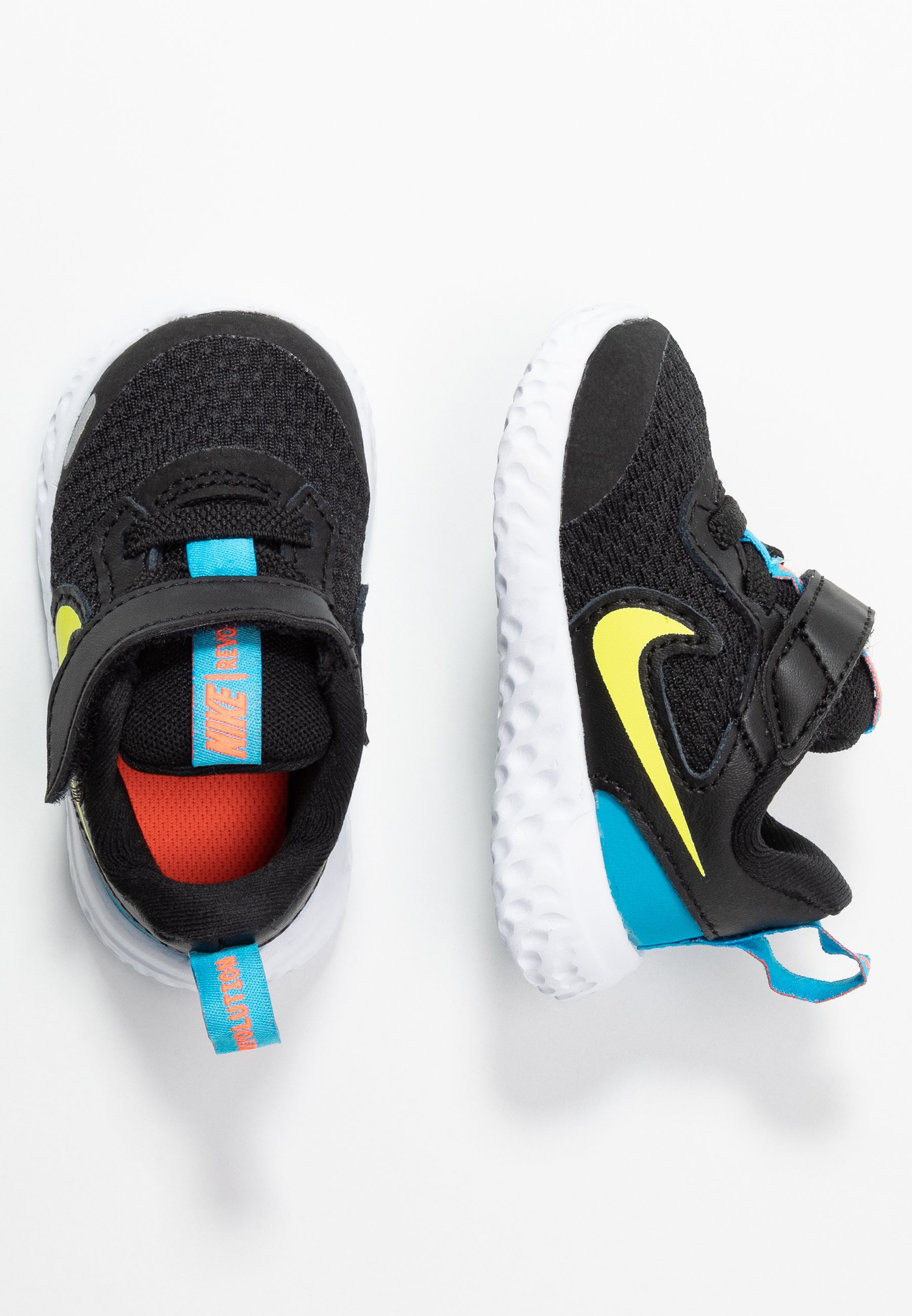 zalando nike revolution 5