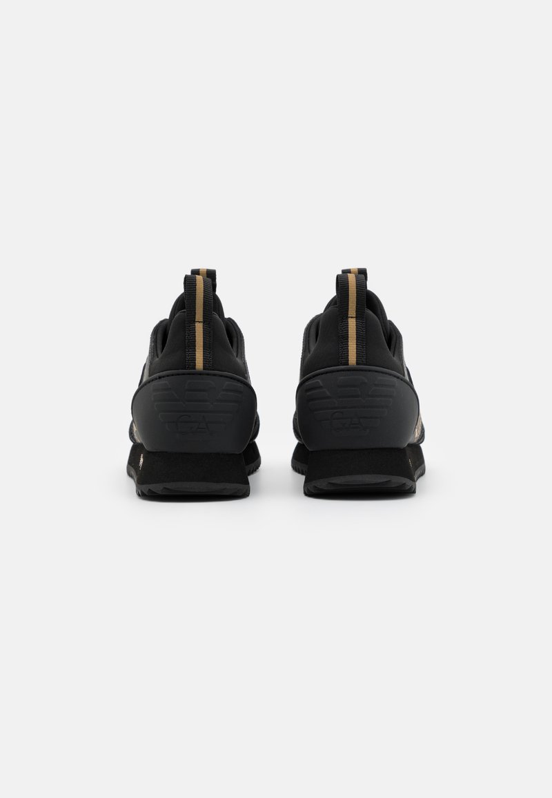 Herren Sneaker low | EA7 Emporio Armani Sneaker low black/schwarz - AV54607 Herren Sneaker low | EA7 Emporio Armani Sneaker low black/schwarz - AV54607
