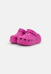 Crocs CRUSH UNISEX - Zuecos - fuchsia fun