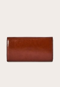 Portafoglio in pelle marrone con texture liscia, forma rettangolare e design minimalista. Presenta bordi puliti e dettagli di cucitura discreti.