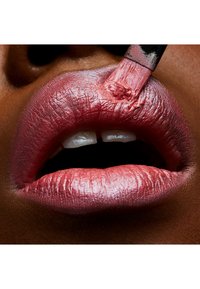 MAC FROST LIPSTICK - Läppstift - skew