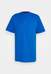 Modrá bavlněná trička s krátkým rukávem, kulatým výstřihem a decentním logem "424" vpředu. Hladká textura a standardní střih.