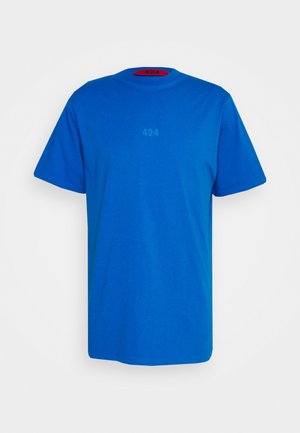 Niebieska bawełniana koszulka z krótkimi rękawami, okrągłym dekoltem i subtelnym logo "424" z przodu. Gładka faktura i standardowy krój.