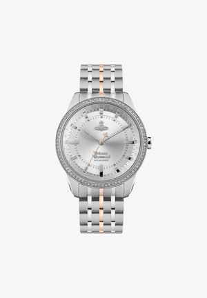 Zilveren metalen horloge met een ronde wijzerplaat, een bezel met diamantenaccenten en een tweekleurige band met roségouden schakels en een gepolijste afwerking.