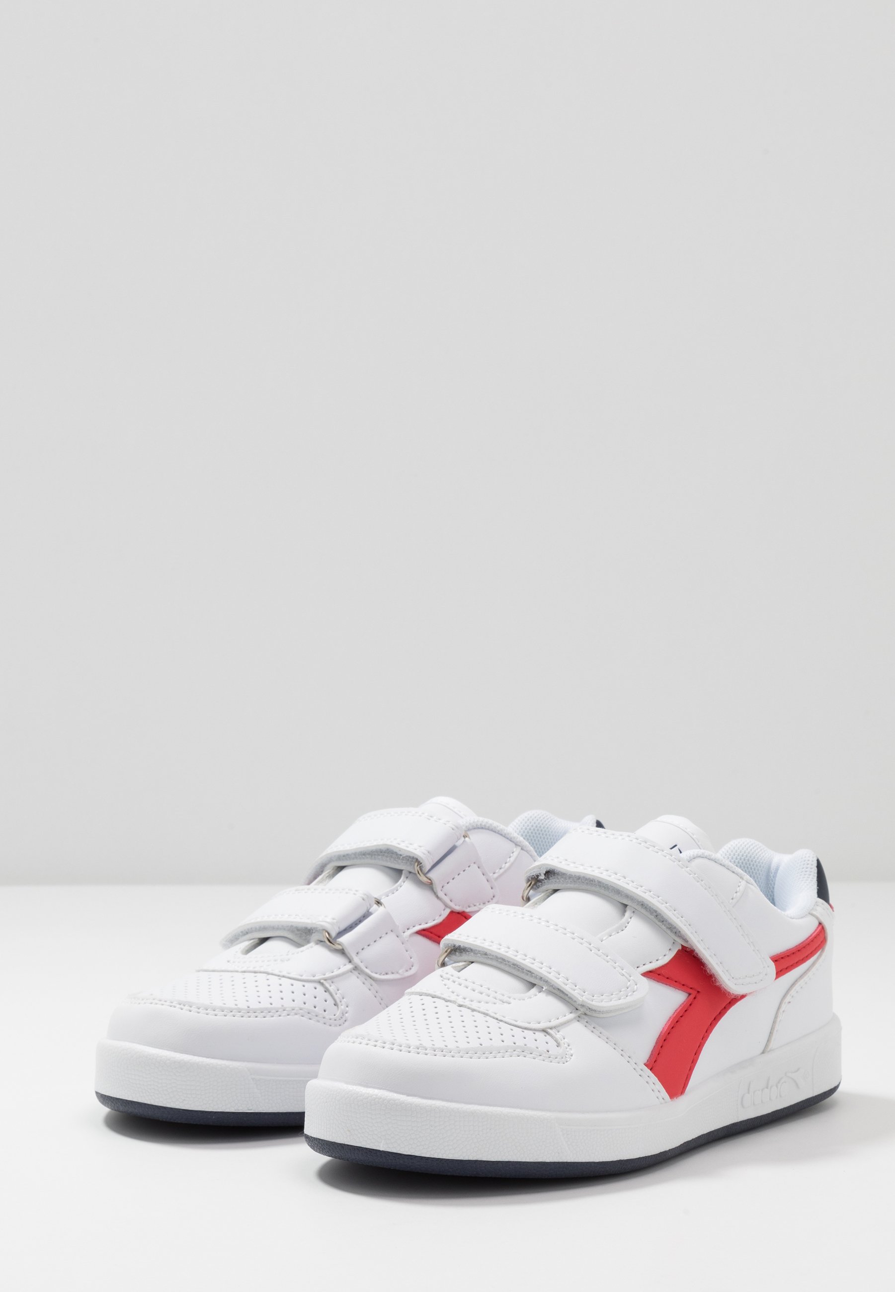 Diadora PLAYGROUND Treningssko whitered Zalando.no Diadora PLAYGROUND Treningssko whitered Zalando.no